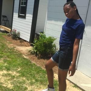 Meet your Posher, Mya